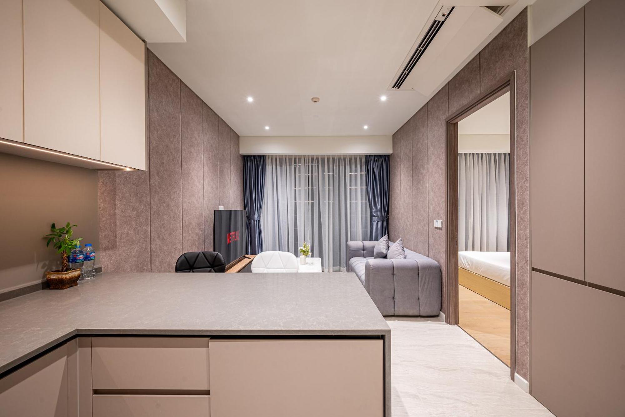 Căn hộ Saigon The Opera - Metropole Thu Thiem - Free Pool , Sauna , Gym , Yoga , Goft *