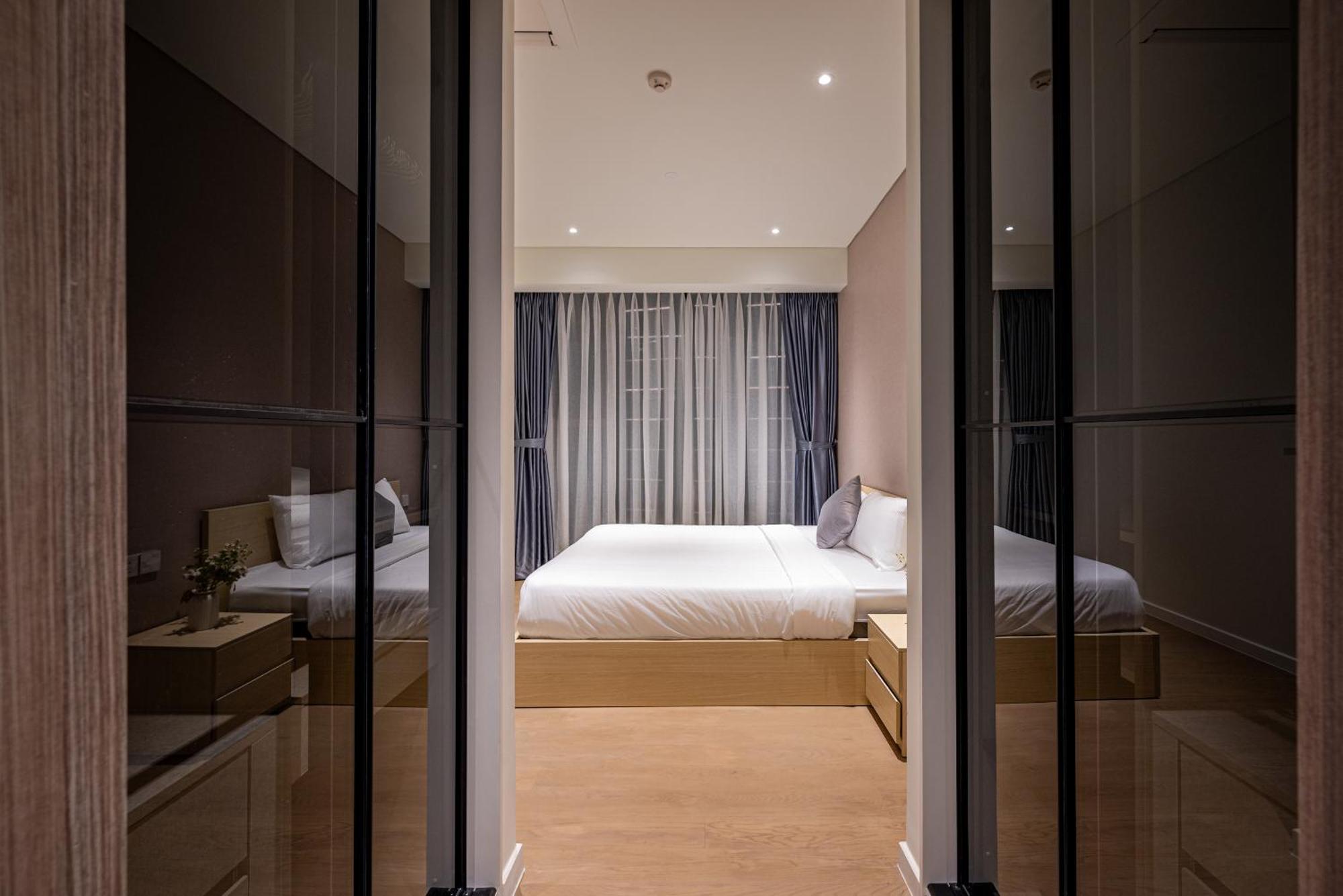 Căn hộ Saigon The Opera - Metropole Thu Thiem - Free Pool , Sauna , Gym , Yoga , Goft